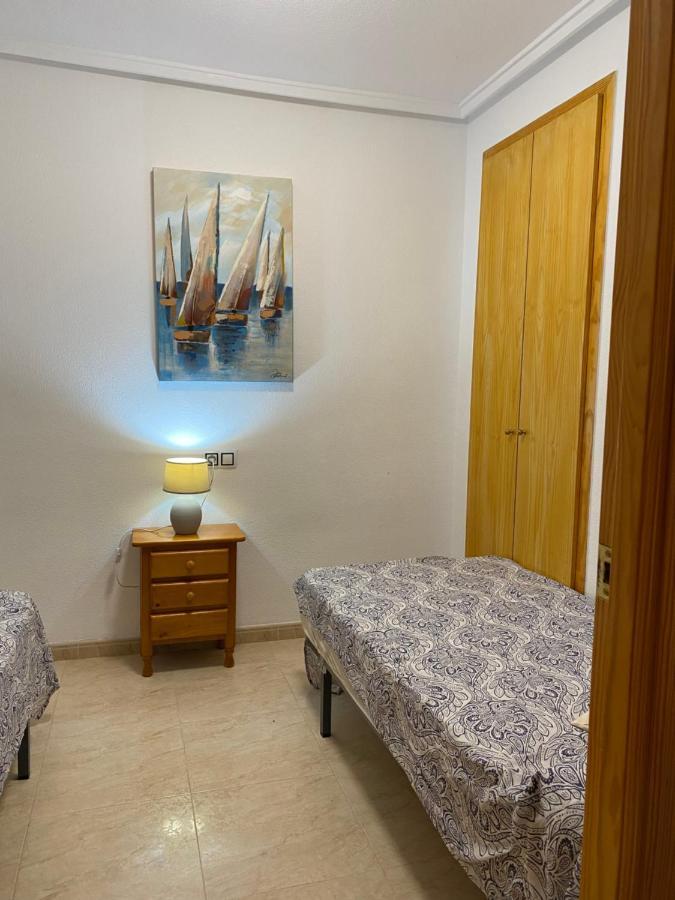 Amazing 2-Bedrooms Apartment With Pool Torrevieja Center מראה חיצוני תמונה