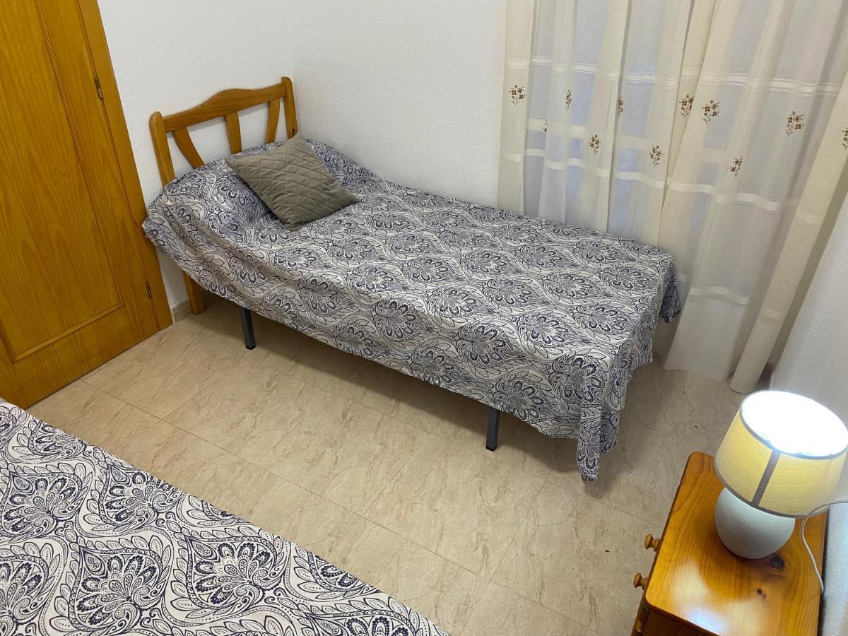 Amazing 2-Bedrooms Apartment With Pool Torrevieja Center מראה חיצוני תמונה